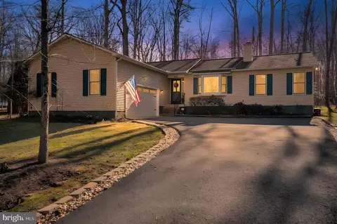 821 Eastover Pkwy, Locust Grove, VA 22508