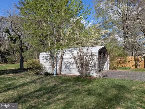 25209 Lafayette Dr, Rhoadesville, VA 22542 photo 19