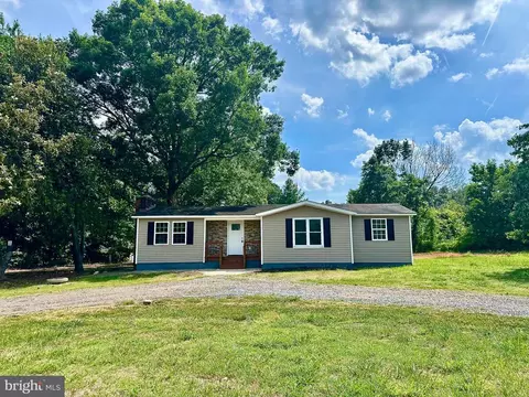 30494 Hicks Rd, Spotsylvania, VA 22551