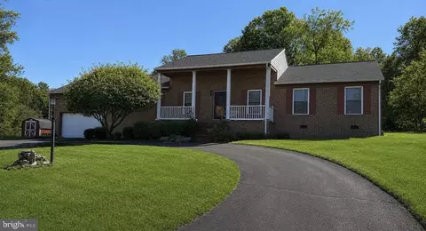 9383 Petersburg Ln, Orange, VA 22960