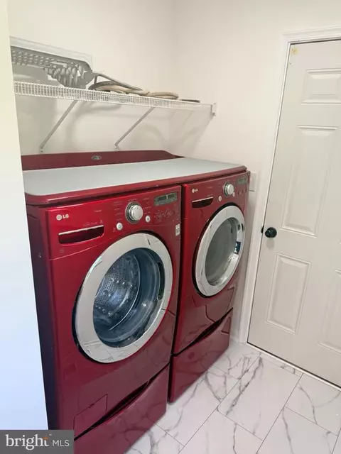 9383 Petersburg Ln, Orange, VA 22960