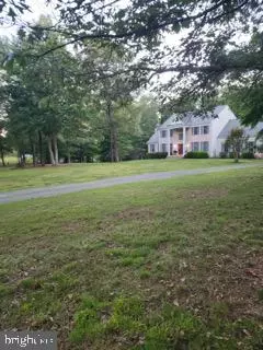 1478 Spotswood Dr, Locust Grove, VA 22508