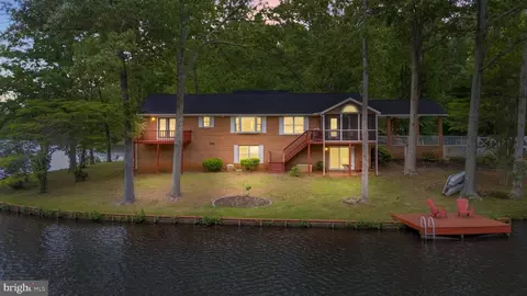 216 Wilderness Ln, Locust Grove, VA 22508