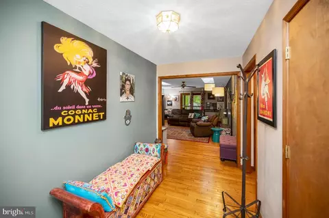 108 Winchester Ln, Locust Grove, VA 22508