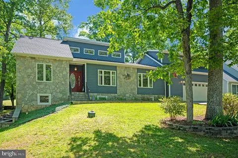203 Limestone Ln, Locust Grove, VA 22508