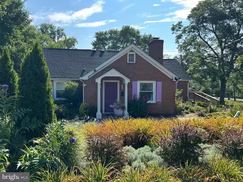 404 Church St, Gordonsville, VA 22942