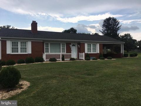 5 Springcrest Dr, Luray, VA 22835 photo 3