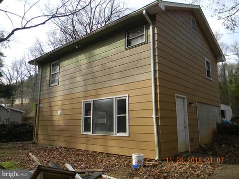 944 E Main St, Stanley, VA 22851 photo 4