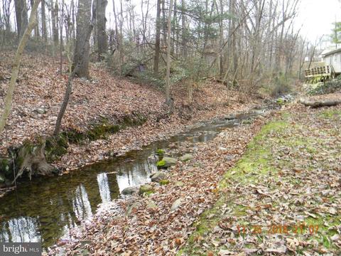 944 E Main St, Stanley, VA 22851 photo 5