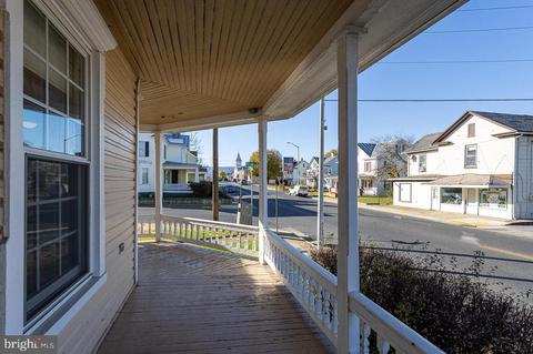 300 E Main St, Luray, VA 22835 photo 26