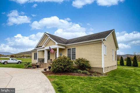 386 Park Rd, Stanley, VA 22851 photo 2