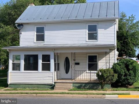 743 E Main St, Luray, VA 22835 photo 1