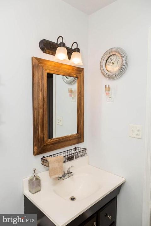 5 E Old Barn Rd, Luray, VA 22835 photo 72