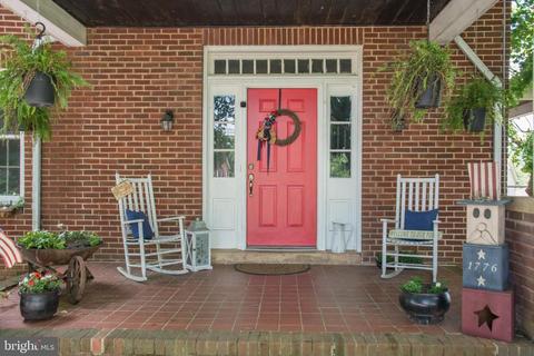 282 Chapel Rd, Stanley, VA 22851 photo 4