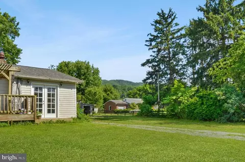 201 Ida Loop Rd, Luray, VA 22835 photo 3