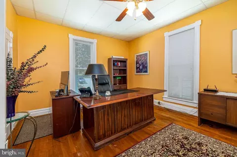 312 E Main St E, Luray, VA 22835 photo 20