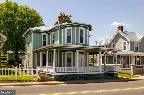 312 E Main St E, Luray, VA 22835 photo 32