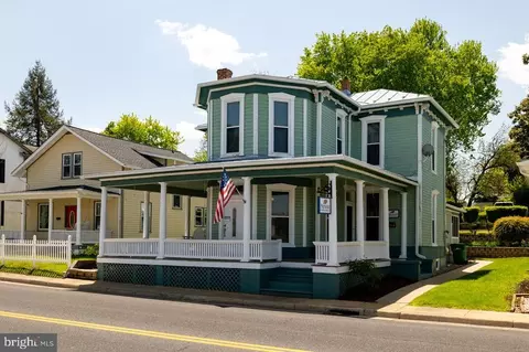 312 E Main St E, Luray, VA 22835 photo 33