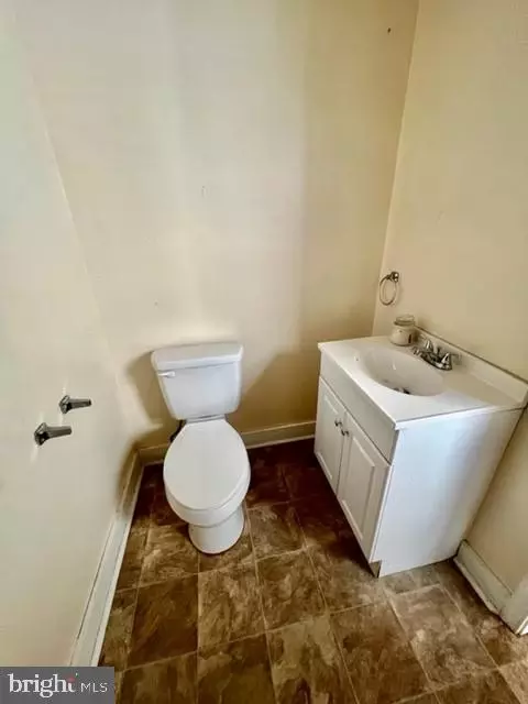 321 3rd St, Shenandoah, VA 22849 photo 7
