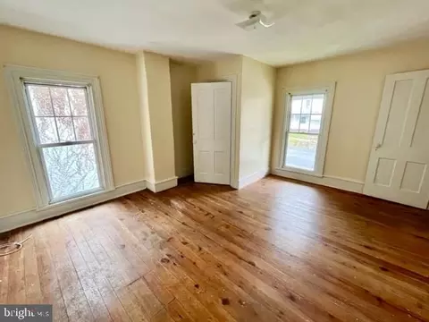 321 3rd St, Shenandoah, VA 22849 photo 15