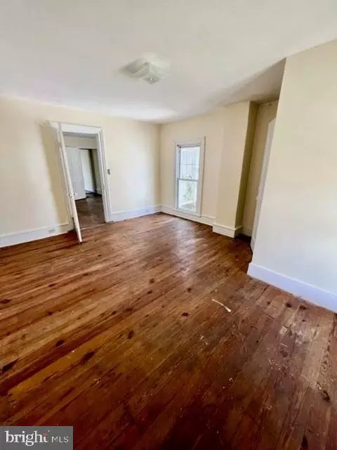 321 3rd St, Shenandoah, VA 22849 photo 13