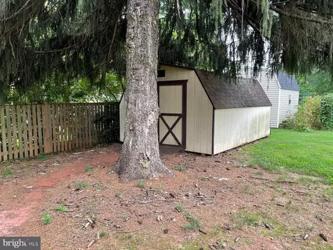 9 Spring St, Luray, VA 22835 photo 25