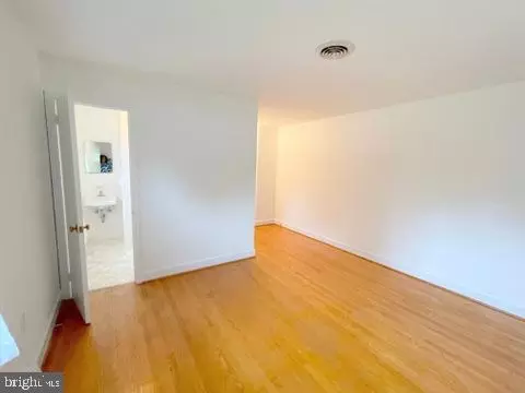 9 Spring St, Luray, VA 22835 photo 18