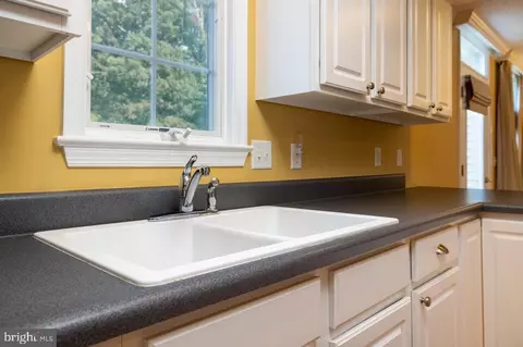 141 Back Rd, Shenandoah, VA 22849 photo 15