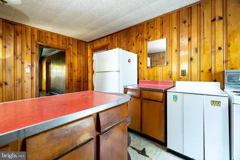 3402 Pine Grove Rd, Stanley, VA 22851 photo 5