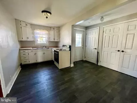 406 3rd St, Shenandoah, VA 22849 photo 9