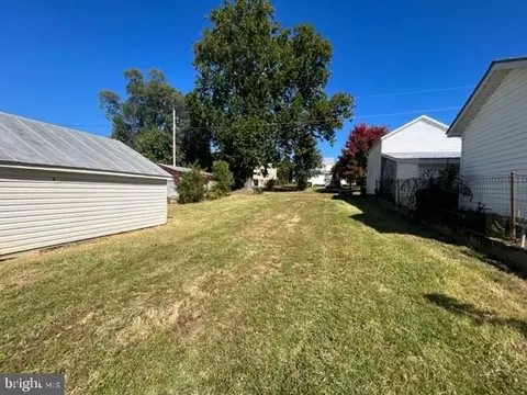 406 3rd St, Shenandoah, VA 22849 photo 18