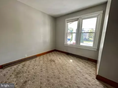 406 3rd St, Shenandoah, VA 22849 photo 12