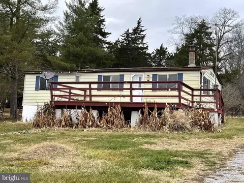 454 Riverside Dr, Luray, VA 22835