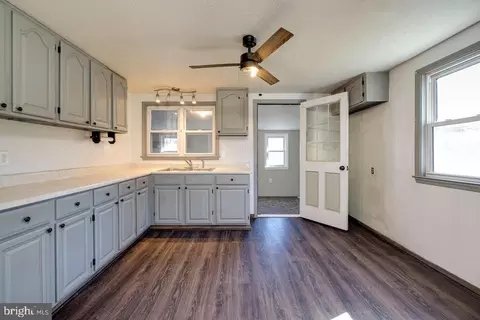 2355 Pine Grove Rd, Stanley, VA 22851 photo 3