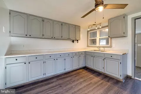 2355 Pine Grove Rd, Stanley, VA 22851 photo 2