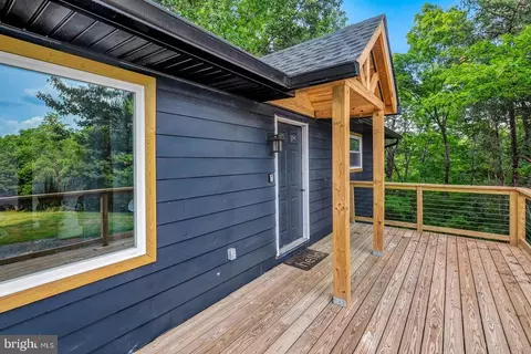 540 Pine Knob Rd, Stanley, VA 22851