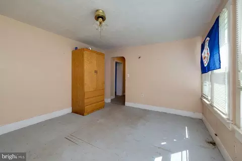 918 E Main St E, Luray, VA 22835 photo 19