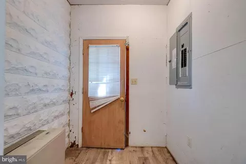 918 E Main St E, Luray, VA 22835 photo 8