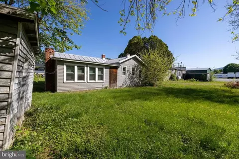 918 E Main St E, Luray, VA 22835 photo 31