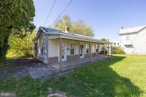 918 E Main St E, Luray, VA 22835 photo 23