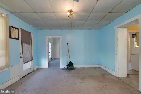 918 E Main St E, Luray, VA 22835 photo 14
