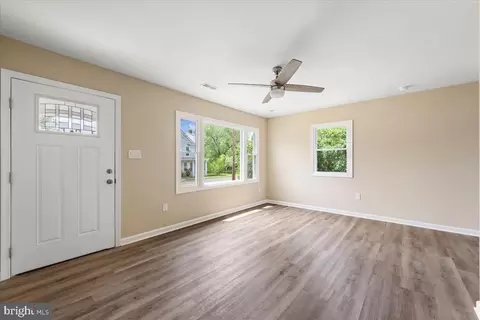 108 Mechanic St, Luray, VA 22835 photo 4