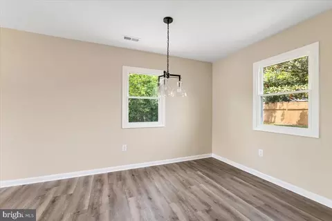 108 Mechanic St, Luray, VA 22835 photo 8