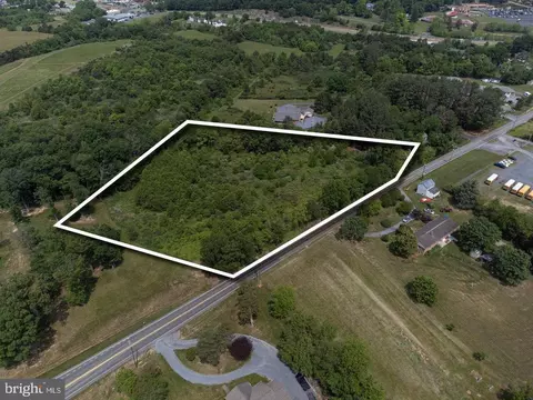 Leaksville Road, Luray, VA 22835