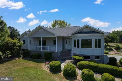 202 Pass Run Rd, Luray, VA 22835