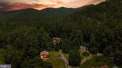 2867 Us Highway 211 E, Luray, VA 22835