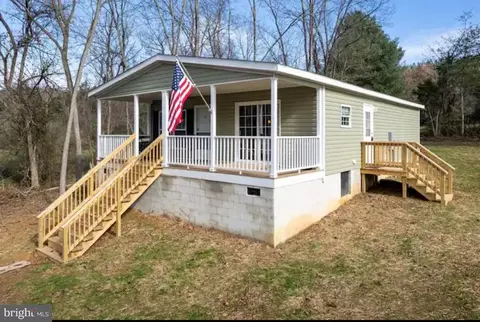693 Richview Rd, Rileyville, VA 22650