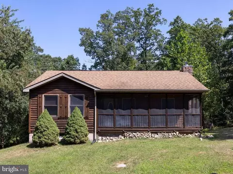 1279 Cold Springs Dr, Shenandoah, VA 22849