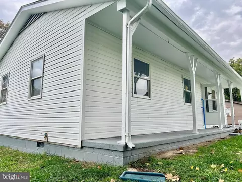 4 E Old Barn Rd E, Luray, VA 22835 photo 17