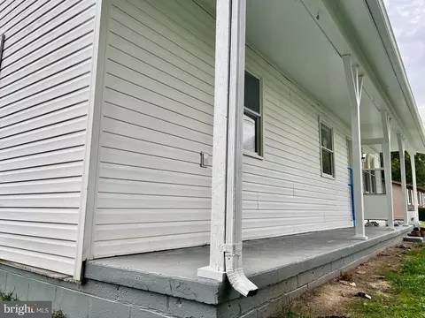 4 E Old Barn Rd E, Luray, VA 22835 photo 18